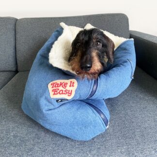 Hunde Schlafsack "Take it Easy" aus Denim und Schafwolle