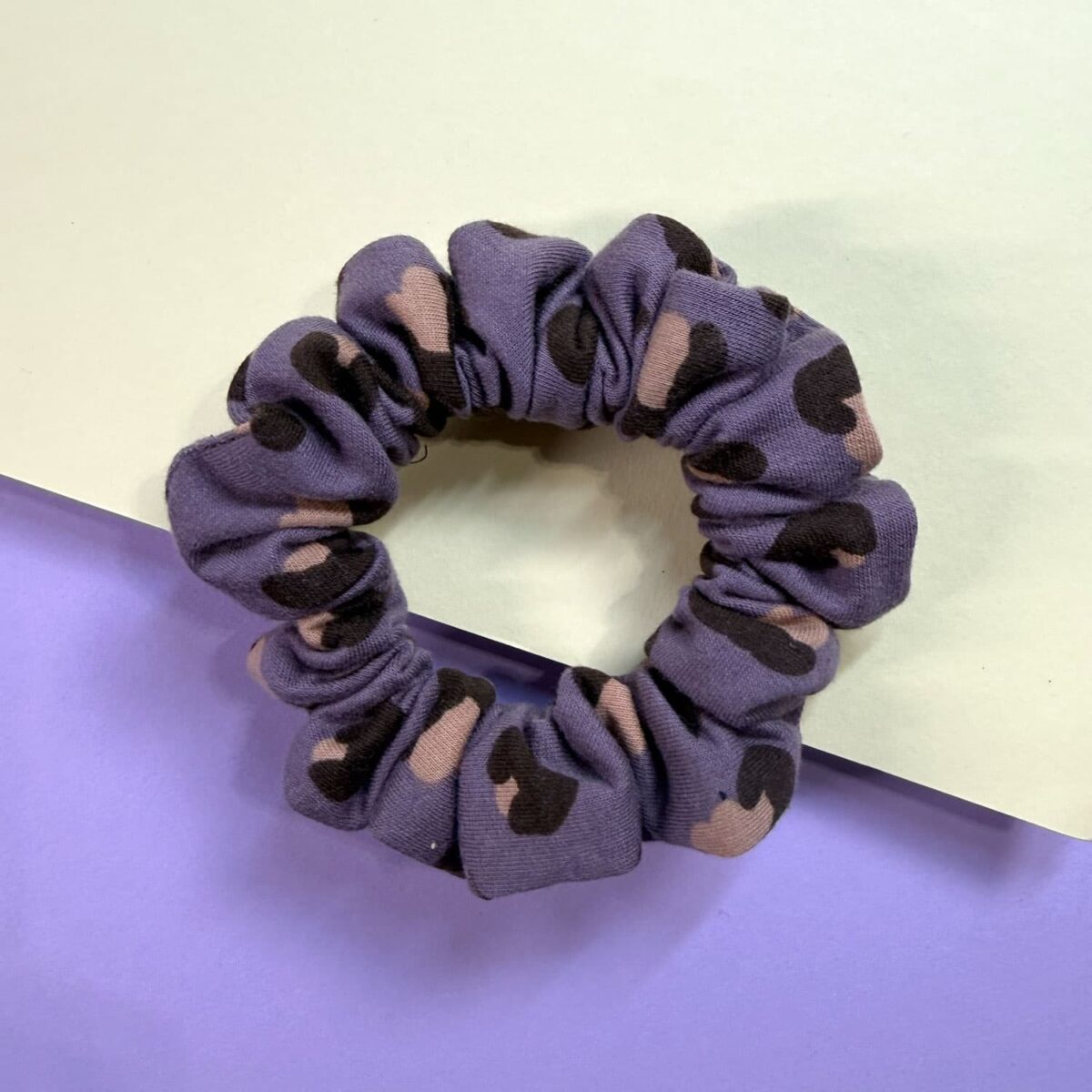 Summer Leo Scrunchie