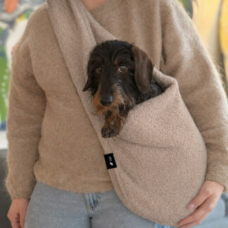 SnugPup Tragetuch für Hunde in "Bouclé Beige"